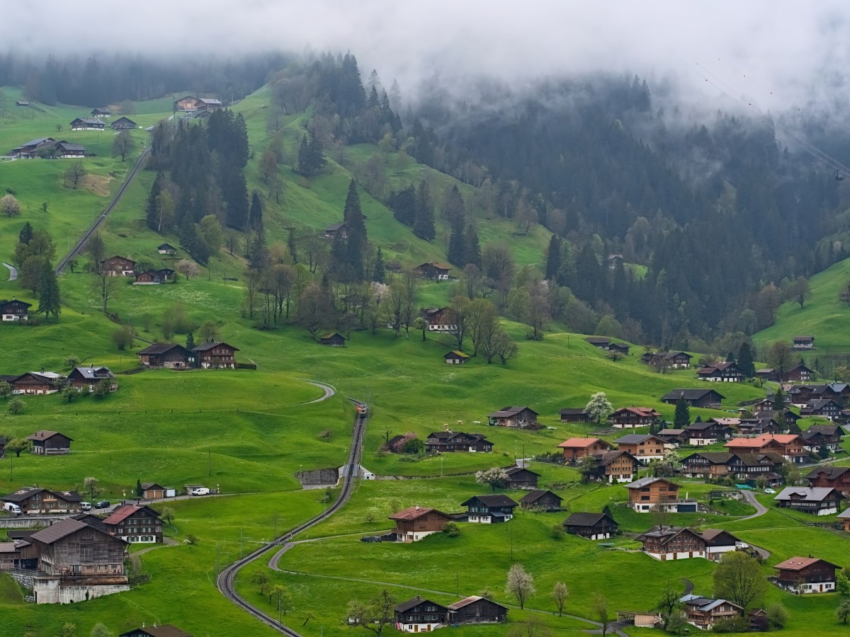 A Journey to France , Swiss ; with tips to plan your&nbsp;own